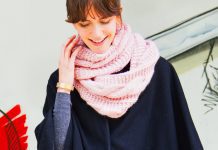 Loop-Schal mit Zopfmuster