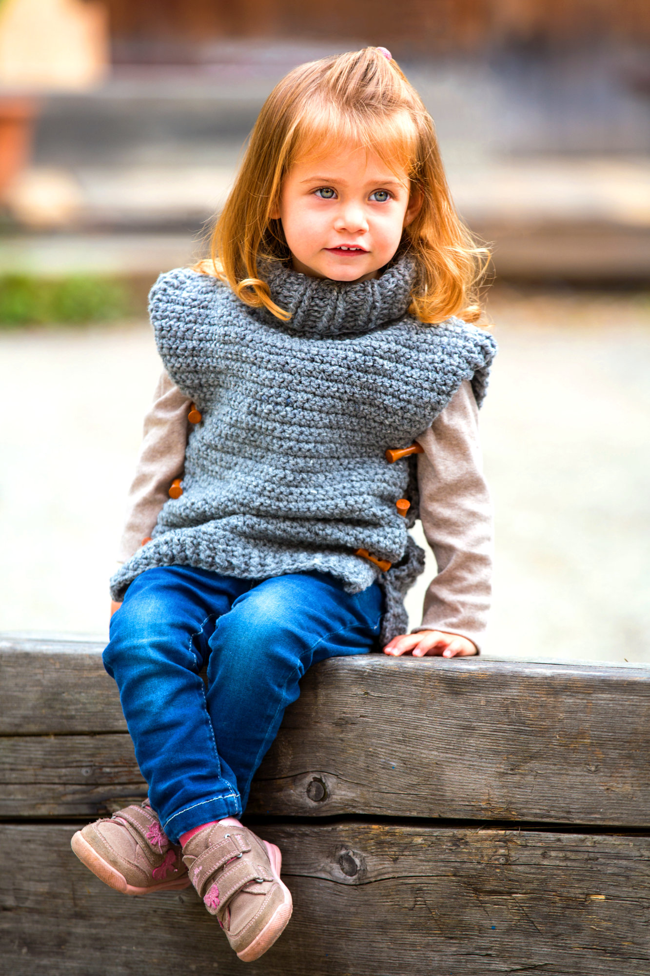 Warmer Tweed-Poncho für Kinder
