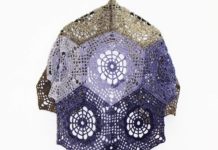 Gehäkeltes Dreieckstuch aus Granny-Squares