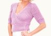 Kurze Wickeljacke mit Lochmuster