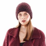 Beanie mit Flechtmuster