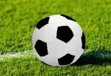 Gehäkelter Fußball – ca. 77cm Umfang