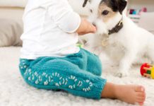 Baby-Hose mit Zopfmuster