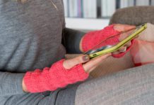 Handstulpen mit Strukturmuster