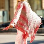 Lace-Dreiecktuch mit Lochmuster