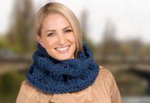 Strick-Loop auf großen Nadeln gestrickt