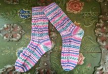 Strick-Socken mit Ajourmuster von Arne & Carlos