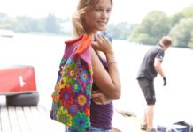 Bunte Blütentasche aus Granny Squares