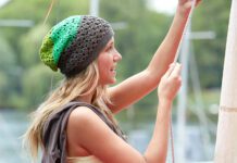 Häkel-Beanie mit Fantasiemuster