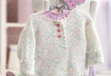 Baby-Jacke in zarten Bonbon-Farben
