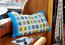 Rechteck-Kissen aus Granny Squares