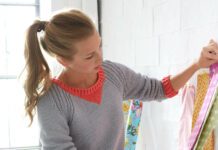 Pullover glatt gestrickt mit Rippenmuster
